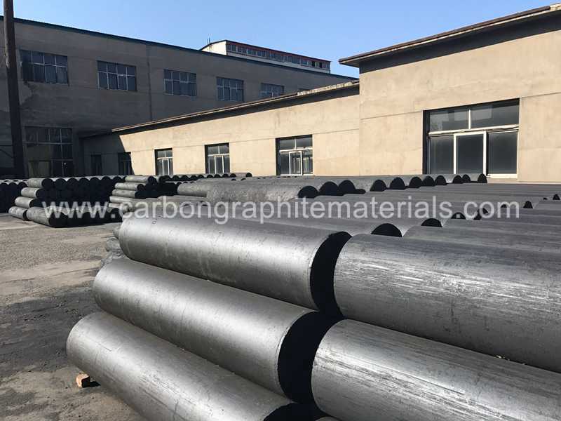 graphite electrode for refining furnace